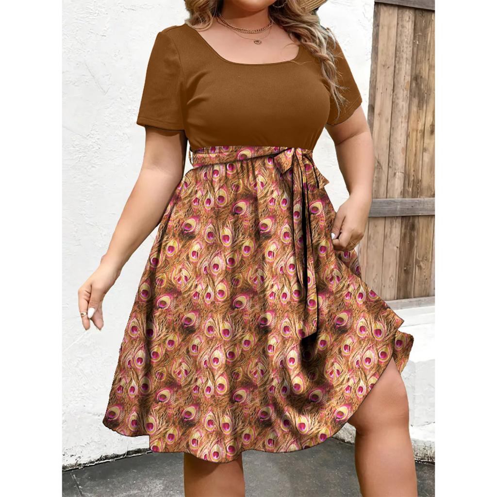 Women's Fashionable And Trendy Round Neck Short Sleeved Waist Print Dress In Plus Size