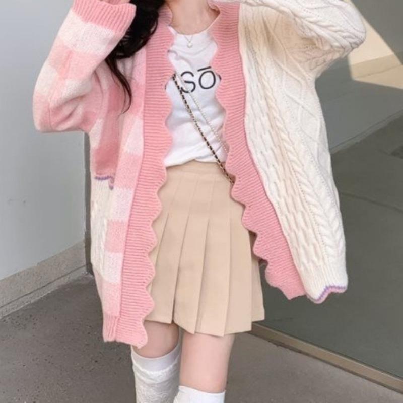 Spring and Autumn new loose niche super fairy contrasting color long-sleeved top lazy wind contrasting color plaid knitted cardigan women