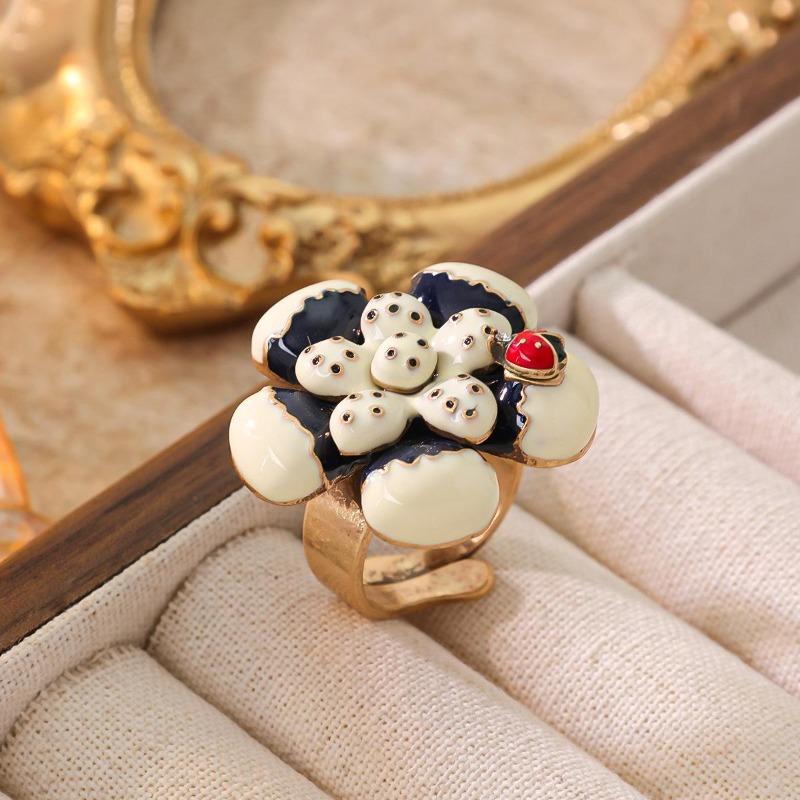 Циндао Средневековый Винтажный Набор Брошь-Кольцо Серьги-Гвоздики Семь Звезд Божья Коровка Цветок