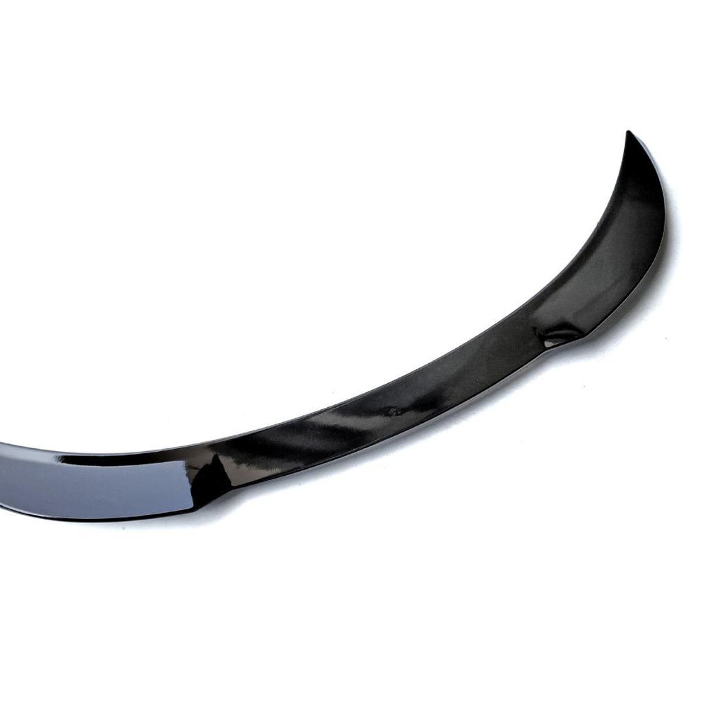 Compatible with Tesla Model 3: Modified Front Lip, Rear Spoiler, Side Skirts, Roof Spoiler, and Small Body Kit for P Version