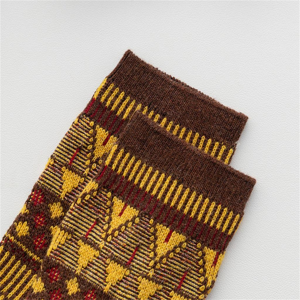 Women Girls Fashion Strip Print Cotton Street Middle Tube Socks Stockings