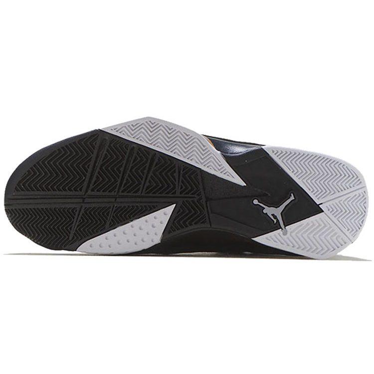 Jordan True Flight Black Metallic Gold 342964-070