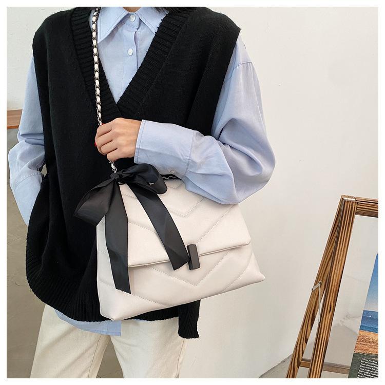 Fashion Large-capacity Rhombus Lattice Bag Autumn and Winter New Shoulder Soft Messenger Large-capacity Women's Bag