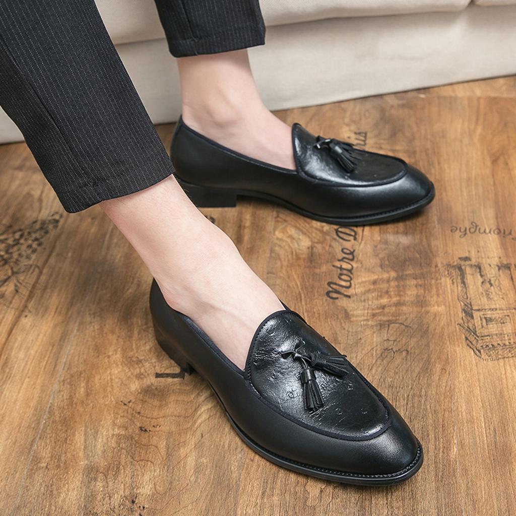 Mens Classic Retro Tassels Loafers Moccasins Men's Slip-on Casual Leather Shoes Men Party Wedding Driving Flats