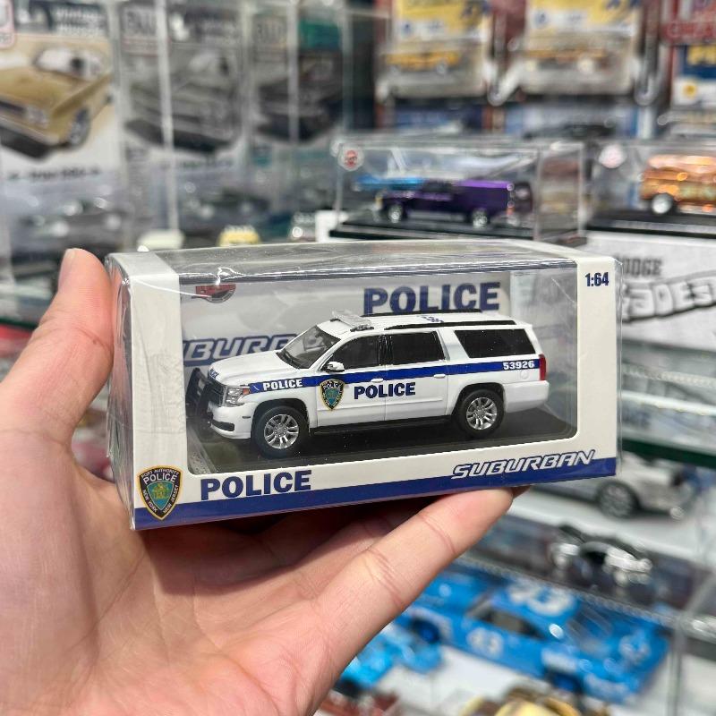 

GOC 1: 64 Exhibition Limited Edition - Chevrolet Saab Model Pressed Alloy Car Replica, Boys Toy, Adult Collection Display Item.