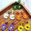 Charm Colorful Resin Daisy Drop Dangle Earrings for Women Classic Brincos Yellow Flower Stud Earring Summer Jewelry Accessories
