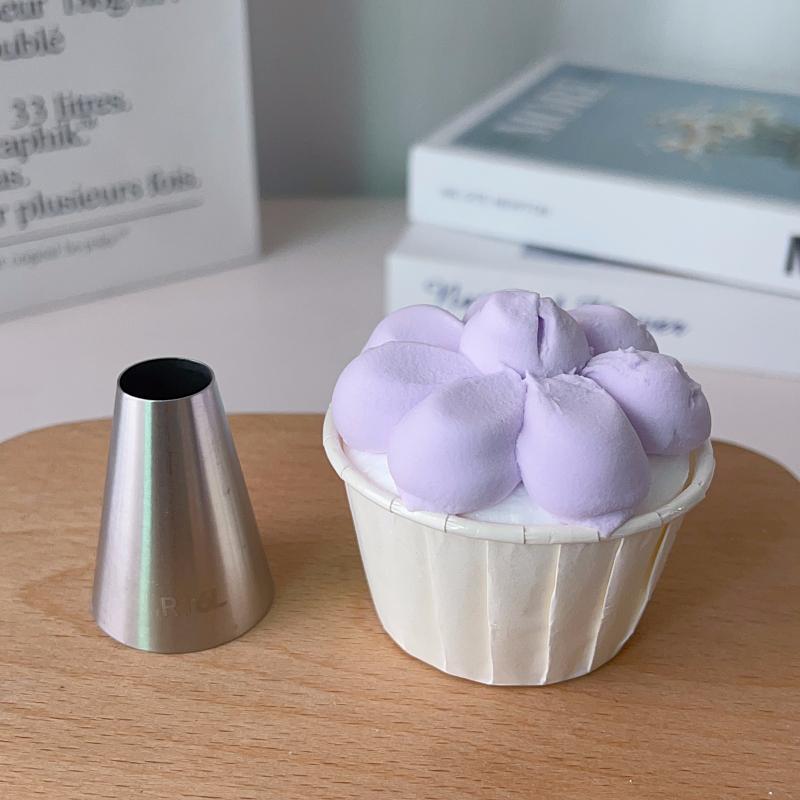 1A 12mm Heart-Shaped Writing Piping Tip for Cream Puffs and Cakes, 304 Stainless Steel