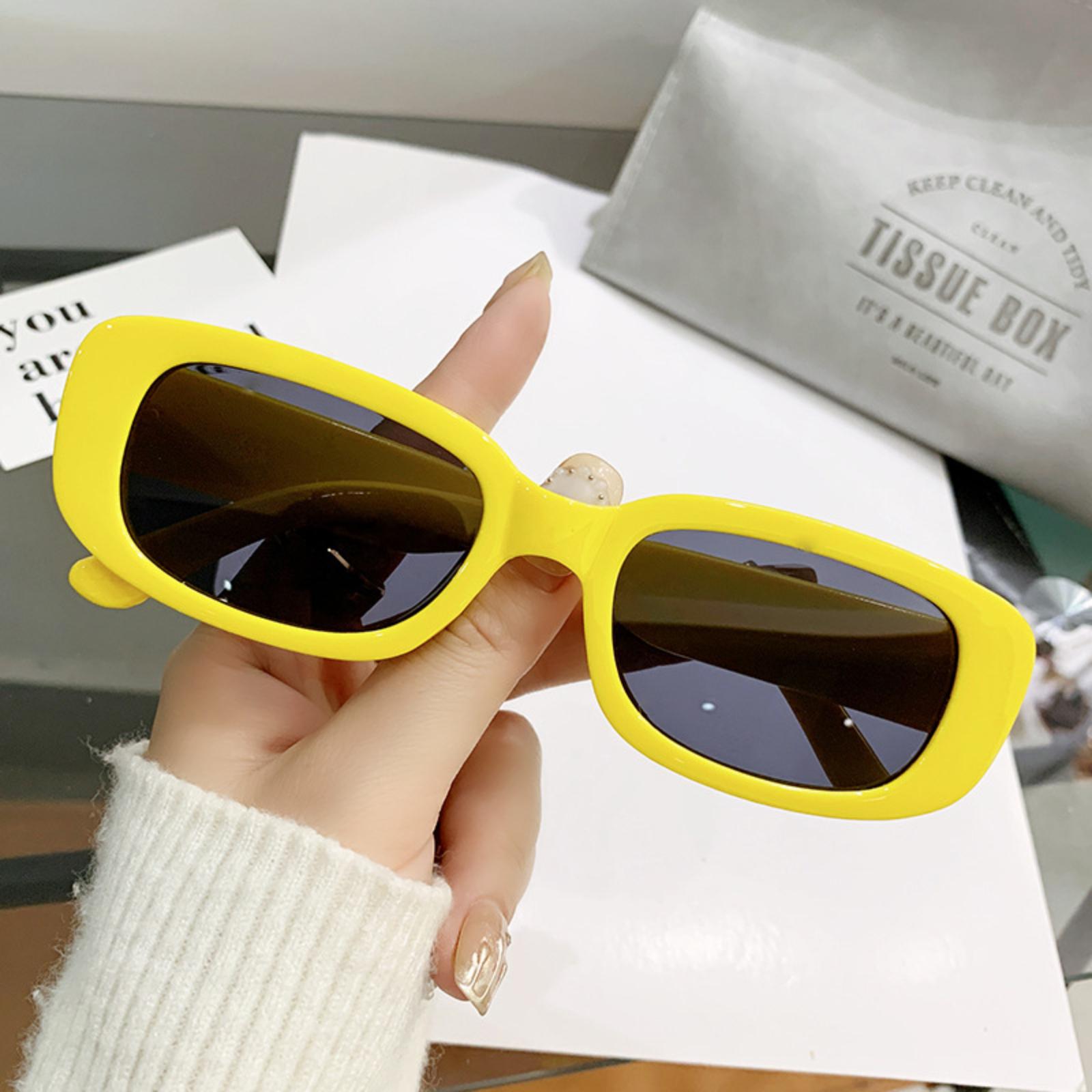 

Retro-inspired Round Sunglasses With Stud Detailing Japanese And Korean-inspired Fashion Sunglasses European And American- Polarised Sunglasses One Size красный