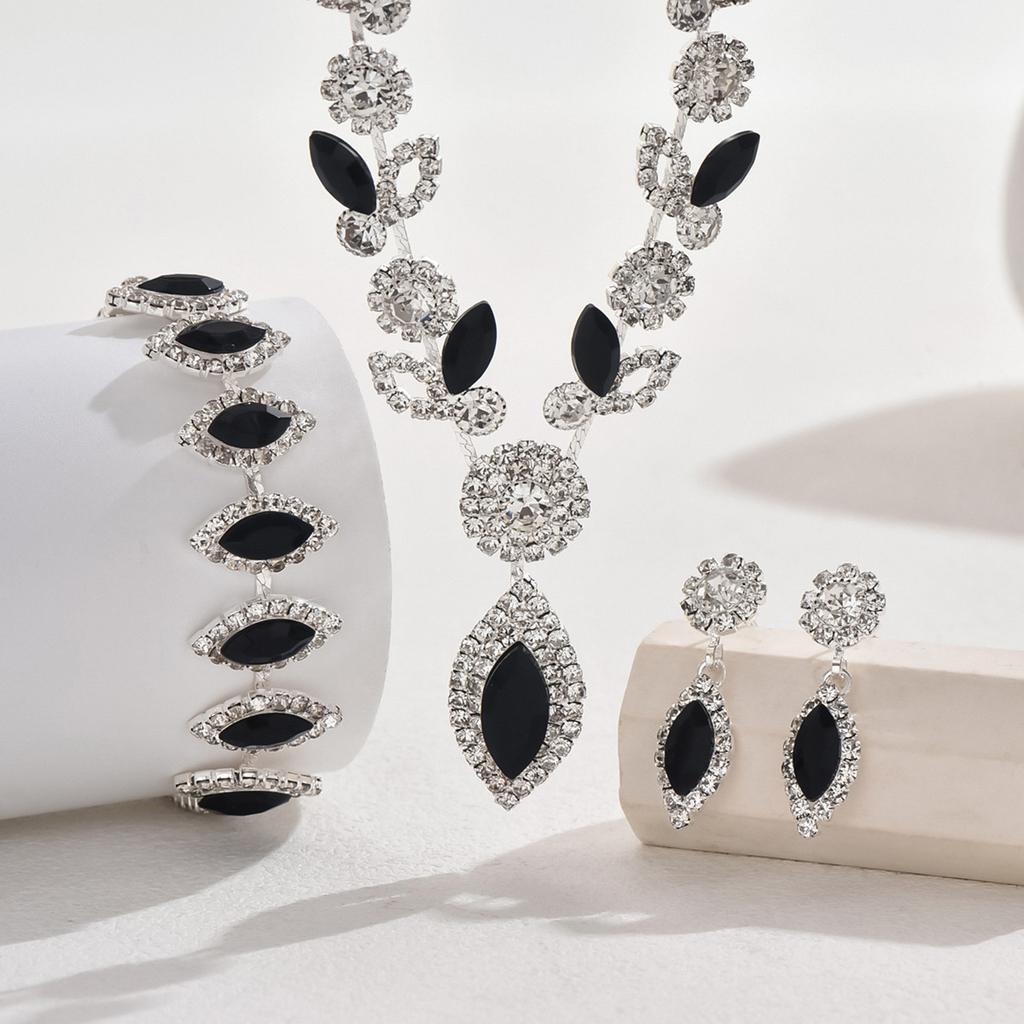 Bride Crystal Flower Jewelry Set Banquet Wedding Necklace Earrings Bracelet Accessories for Women
