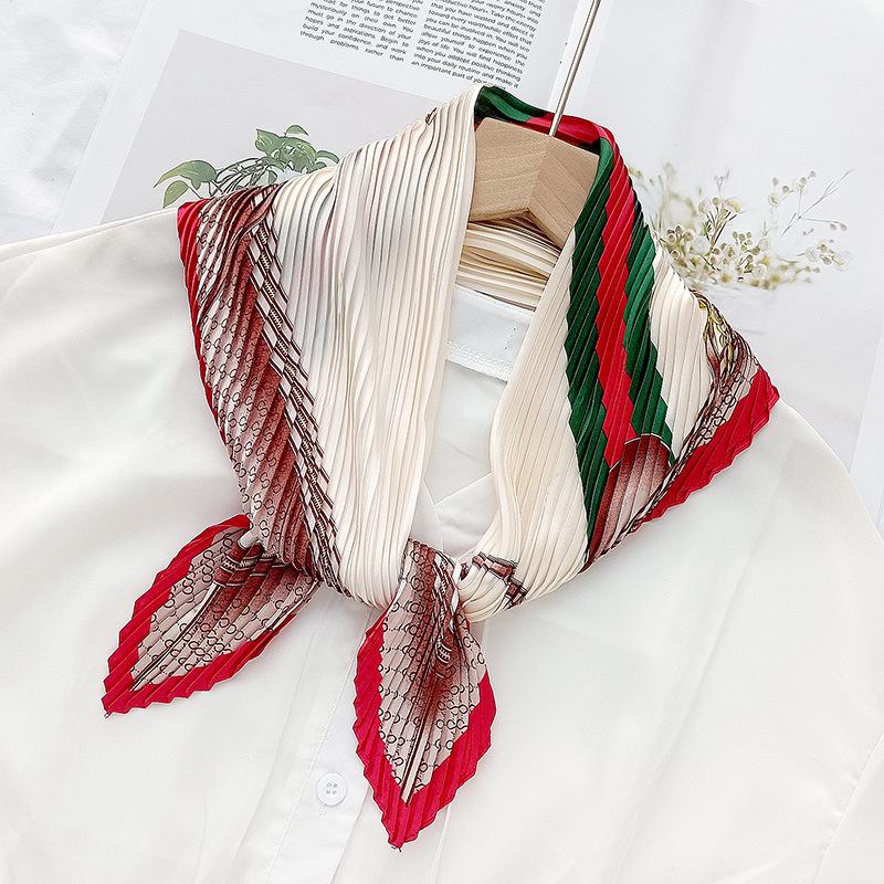 Retro Color Block Crinkled Square Scarf - 70cm Pleated Neckerchief in Imitation Silk for Women