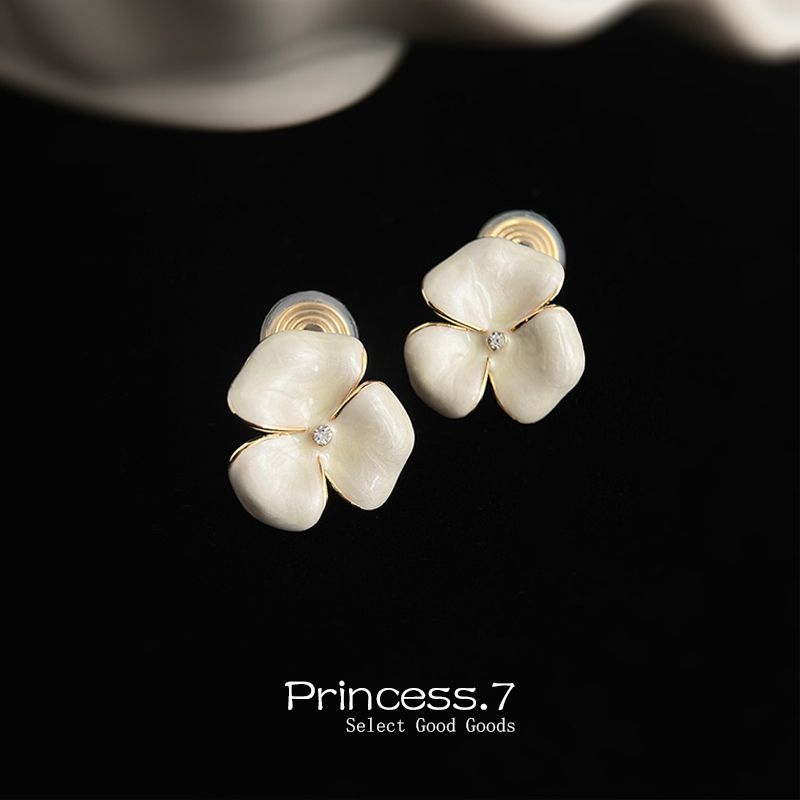 

Стиль Элегантность Доступная Роскошь Клипса для ушей в виде москитной спирали без прокола Женский Нишевый Стиль Цветок Лилии Эмаль С Капельным Покрытием Позолоченные Серьги Mosquito coil ear clip a pair