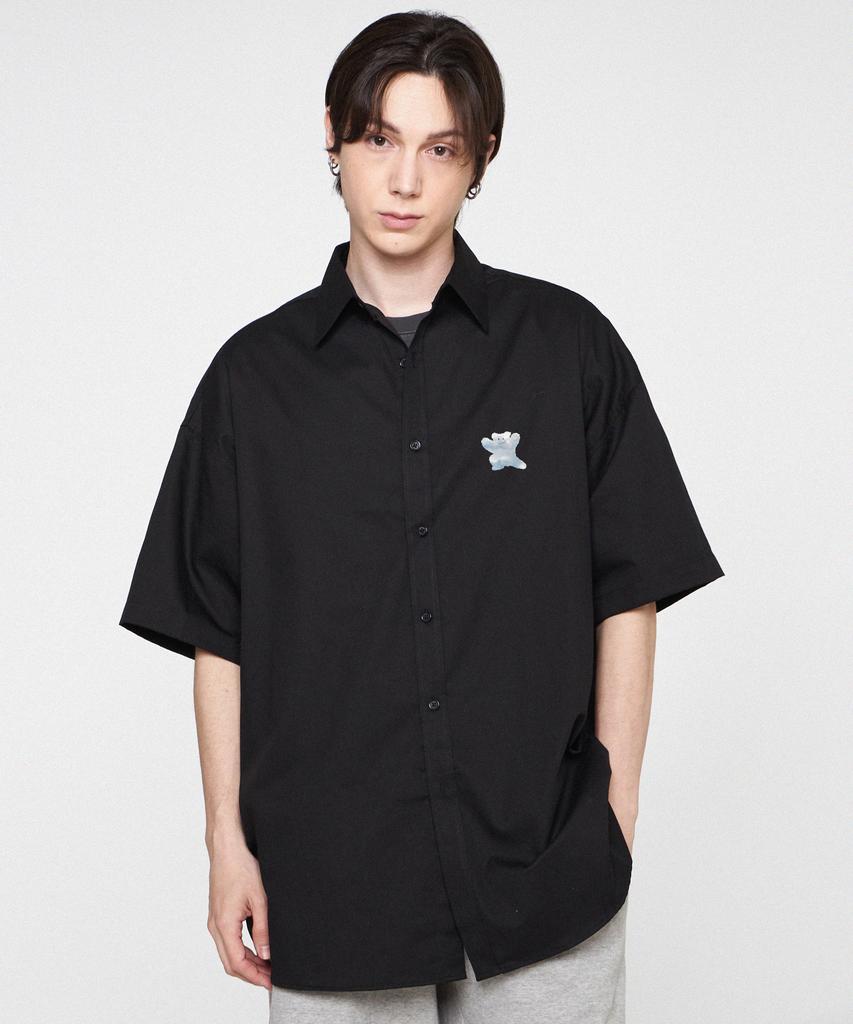 GRAVER [Unisex] Small Cloud Bear Smile Oversized Short Sleeve Shirt_Black