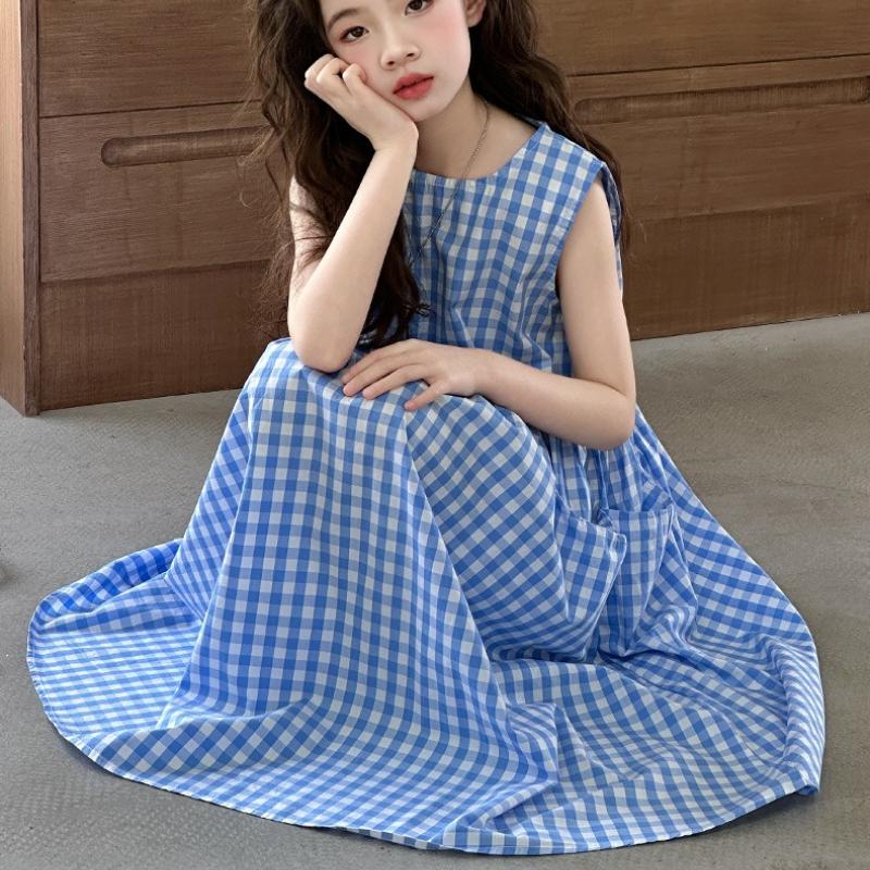 Summer New Style Girls' Sleeveless Plaid Dress, Children's Clothing, Girls' Temperament, Pocket Vest Dress, Trendy and Clear