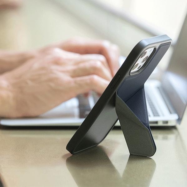 Uniq Etui Transforma Iphone 12 Pro Max6,5 Szary/Charcoal Grey