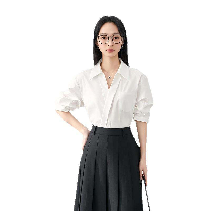 Women's Elegant V-Neck Lapel White Short-Sleeve Shirt, Chic Summer Style, Unique Design
