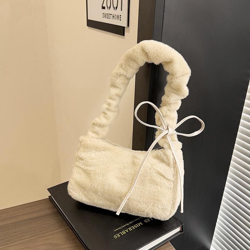 Winter Soft Plush Women Shoulder Underarm Bags Simple Solid Color Ladies Pleated Strap Handbags Portable Female Phe Bag Purse