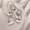 Fashionable Punk Fangs Lip Rings Resin Horseshoe Barbell Fashion Lip Clip Suitable for Statement at Parties and Event