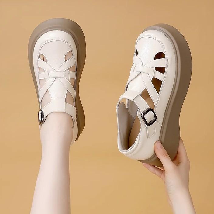 Fashion Versatile Hollow Soft Sole Soft Leather Sandals Women's Summer New Retro Soft Sole with Skirt Sandals