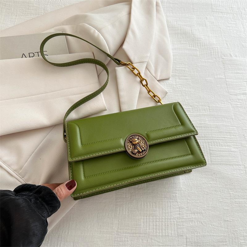 Simple foreign style shoulder bag casual fashion messenger bag fashionable new 2024 spring retro niche underarm bag