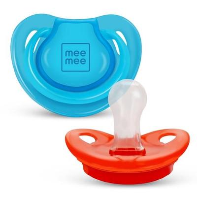 Mee Mee Napp Ultra Lätt Mjuk Silikon Napp| BPA-fri | Oral stimulerande | Bitring | Förpackning med 2 | 0-6 månader + Barn (Blå/Röd)