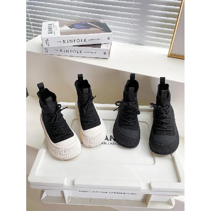 Kinderschuhe, Kinderstiefel, Herbst 2024 neue gestrickte Socken im Western-Stil, Sportschuhe für Jungen, bequem und rutschfest