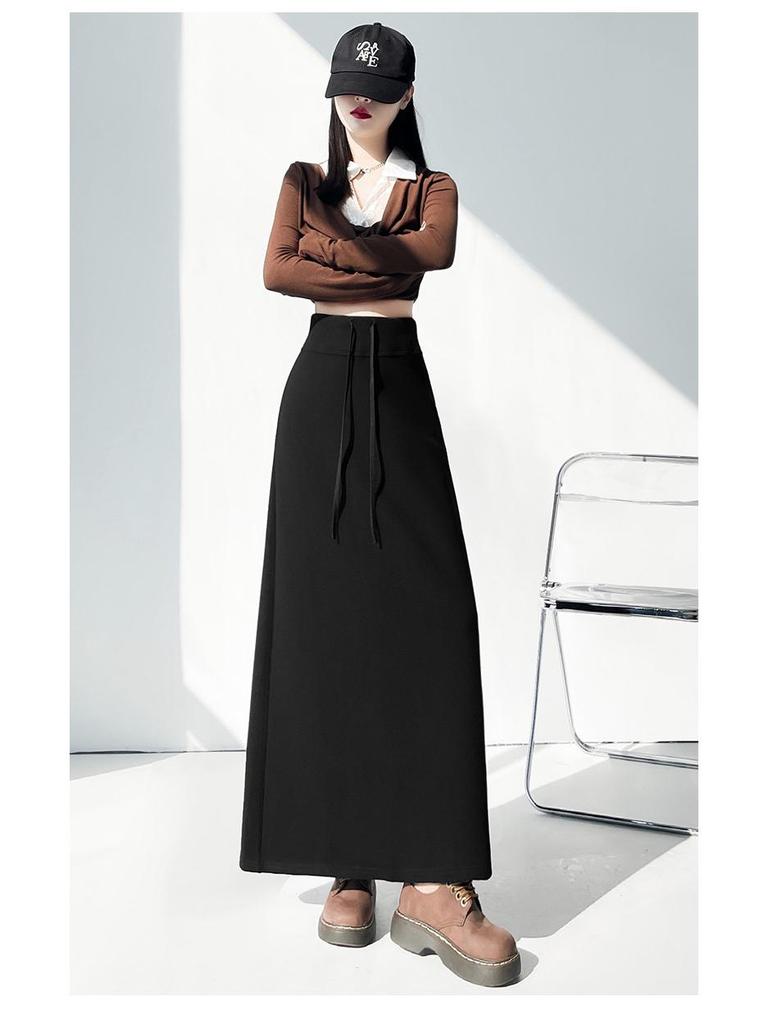Women's Black Knit Skirt - 2026 Spring Arrival: Versatile Slimming Midi with Slit and Sticky Rice Hip Wrap.