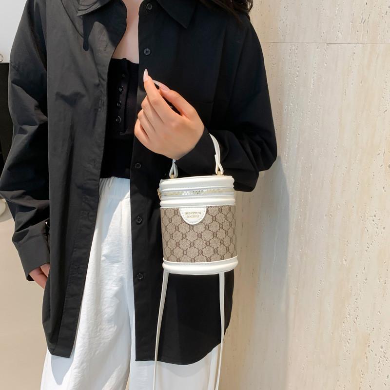 Stilvolle Sommer-Eimer Tasche Für Damen In Schwarz Weiß Grün Khaki Und Rosenrot