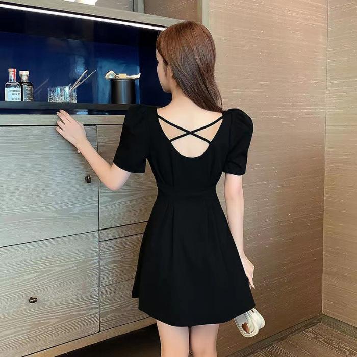 Summer new square neck bubble sleeves sexy backless waist and thin temperament Hepburn style black dress