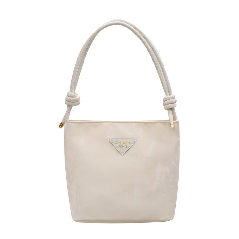 

Легкая женская сумка через плечо 2025 - Компактная, универсальная осенне-зимняя сумочка и косметичка грязно-белый