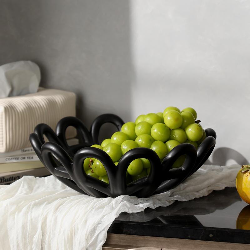 Creative Hollowed-out Ceramic Fruit Plate Geometric Tray Homeused Art Storage Tray Snack Bowl Desktop Storage Container