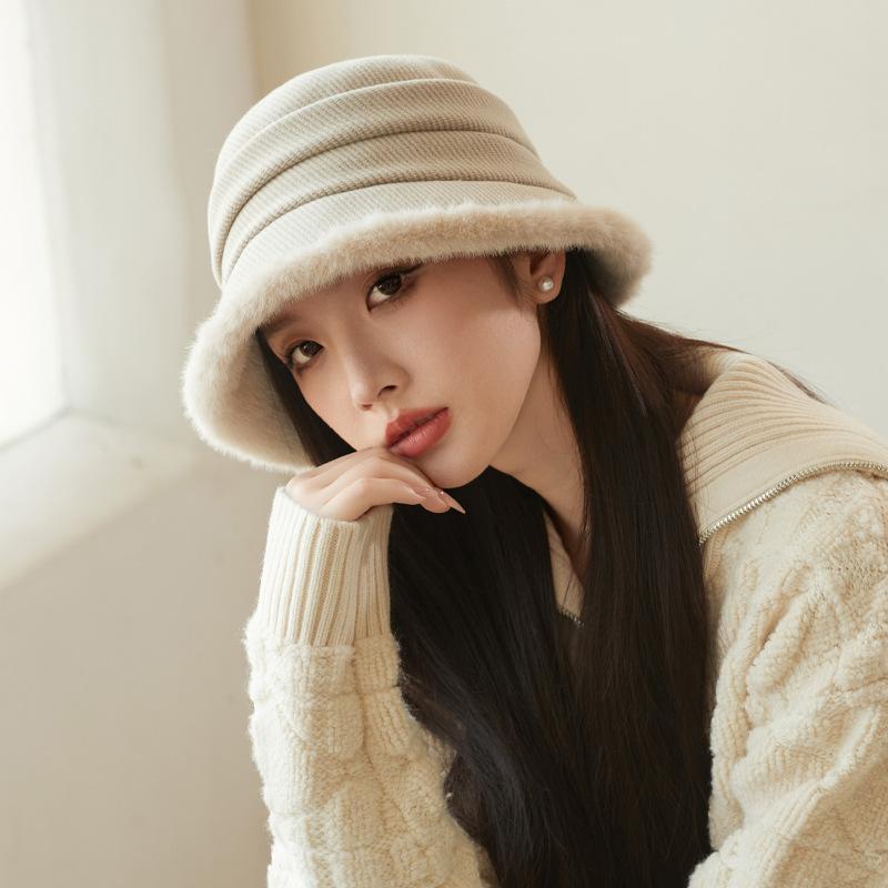Korean New Autumn and Winter Hat for Women In Winter Plush Warm Bucket Hat Big Head Circumference Showing The Face Small Fisherman's Hat Thick