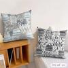 Retrogeometric Antique-Style Jacquard Fabric Pillow Case Plush Sofa Cushion Covers Organic Breathable Invisible Zipper