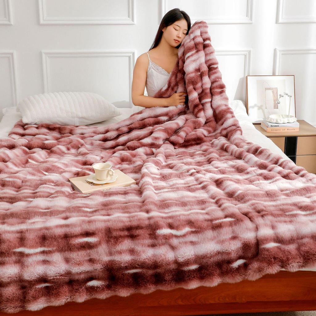 Luxurious Double-Layer Rabbit Fur Blanket: Otter-Soft Plush, Versatile Sofa Throw