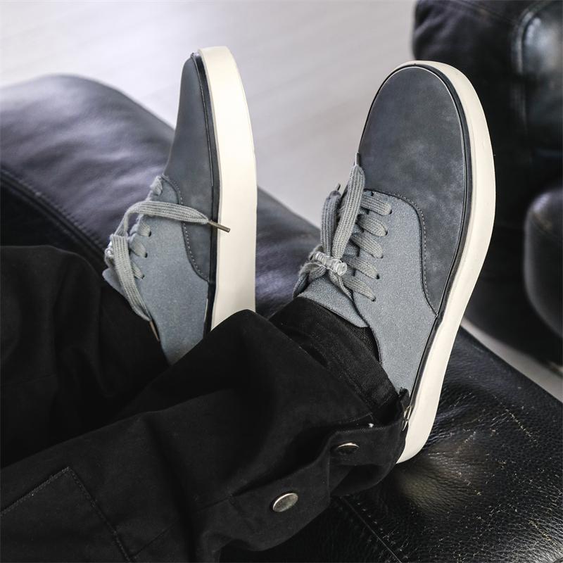 

Весна и осень Высококачественные антифлисовые кожаные мужские туфли в стиле ретро для мужчин с толстой подошвой, дышащая повседневная обувь 39 серый