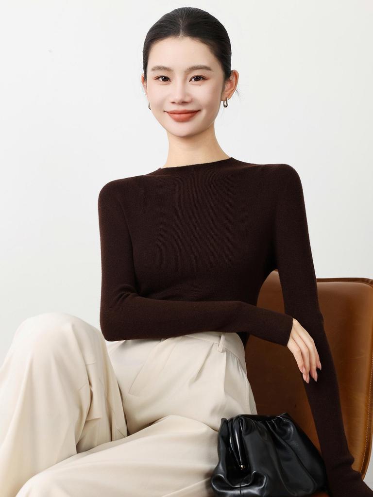 Top-Quality Seamless 100% Wool Half-High Neck Sweater, Slim Fit Knit Base Layer for Autumn & Winter.