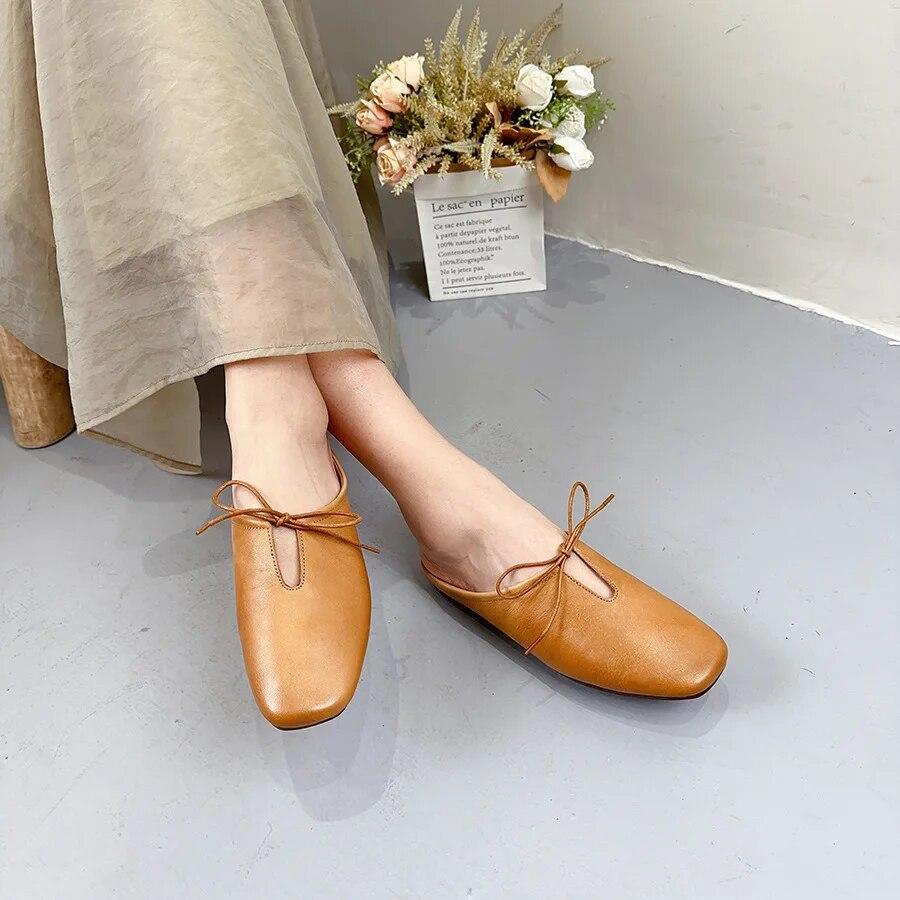 Johnature Chinelos casuais de couro genuíno com sola macia, cor sólida, salto baixo, sapatos femininos, slides externos