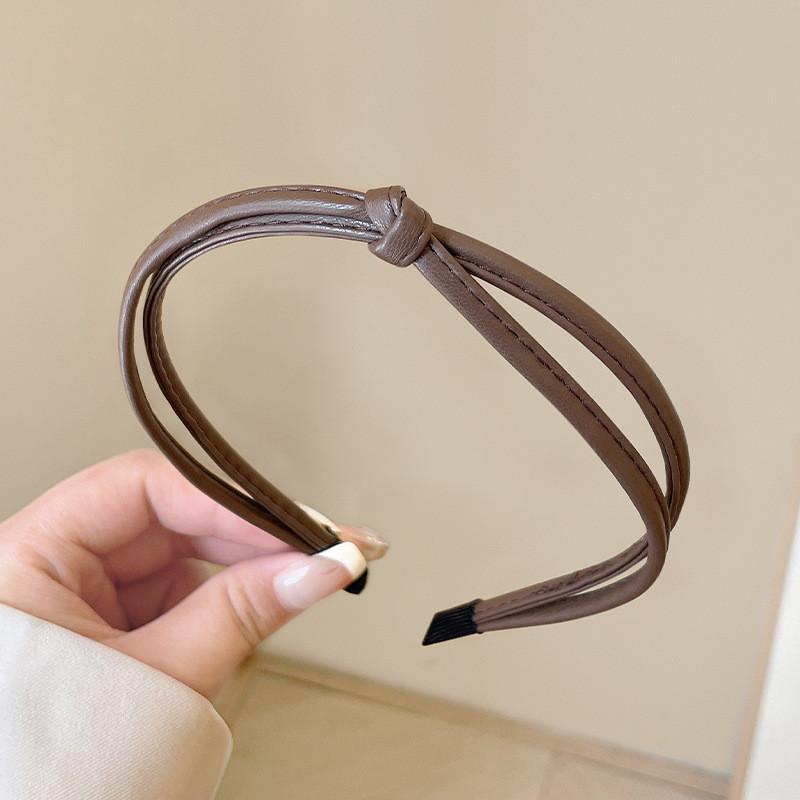 

Сладкая и крутая повязка на голову из ПУ кожи с узким краем для женщин, элегантная простая повязка для умывания, модная женская повязка для волос, аксессуар для волос