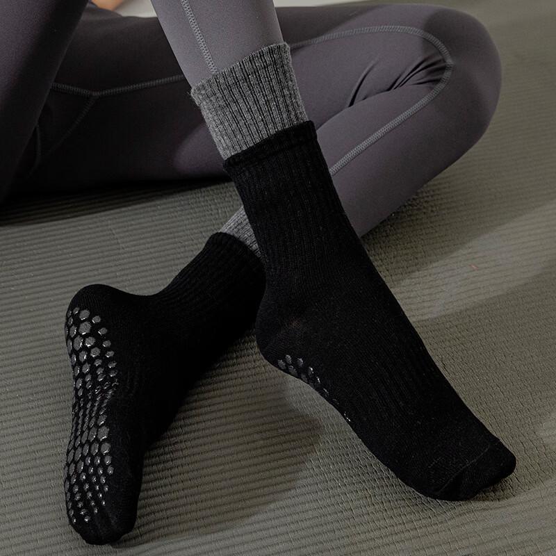 MDNGMDNG Color-block Mid-Calf Yoga Socks Women s One Size