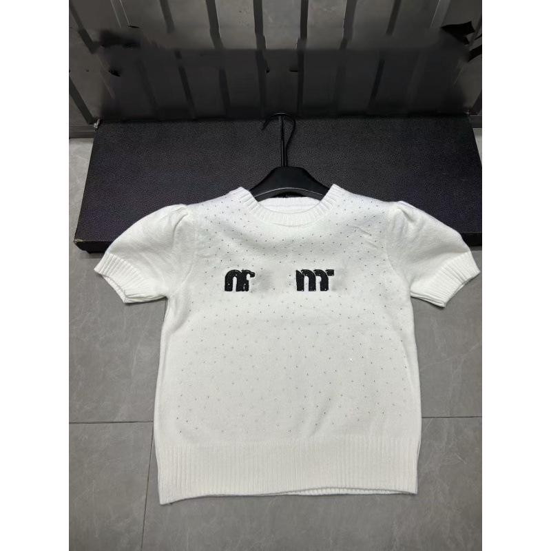 Miu Style 2026 Spring Rhinestone Round Neck Knit Pullover: Short-Sleeve, Age-Reducing, Casual, Versatile Top