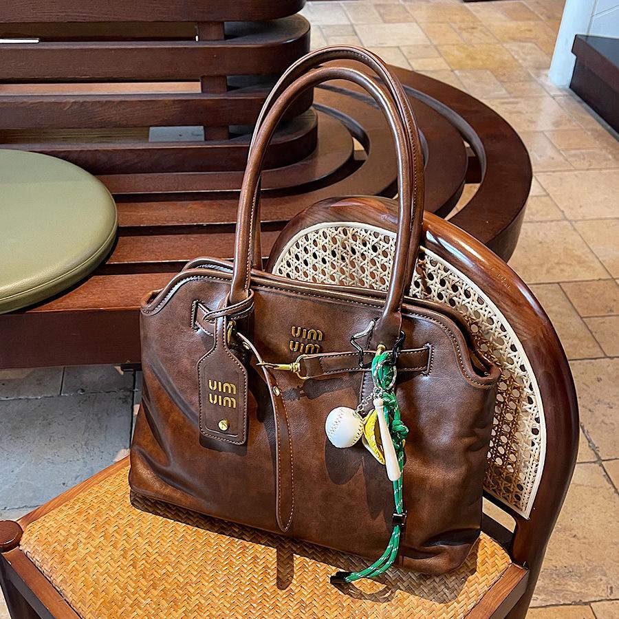 Large Capacity Bag Women's New Fashion Handbag Versatile Commuter Tote Bag