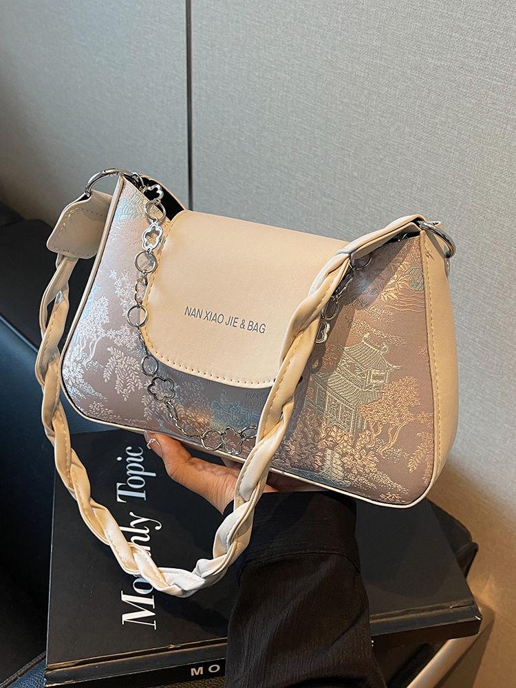 French Niche Bag, Female New High-grade Texture Crossbody Bag, Fashionable and Versatile Shoulder Armpit Bag Female