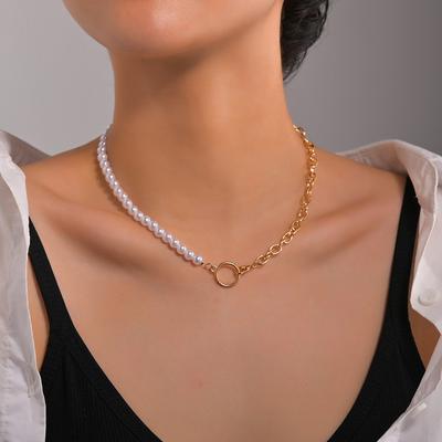 Creative Personality Women's Necklace, Pearl Splicing Chain Geometric Round Simple Necklace Clavicle Chain