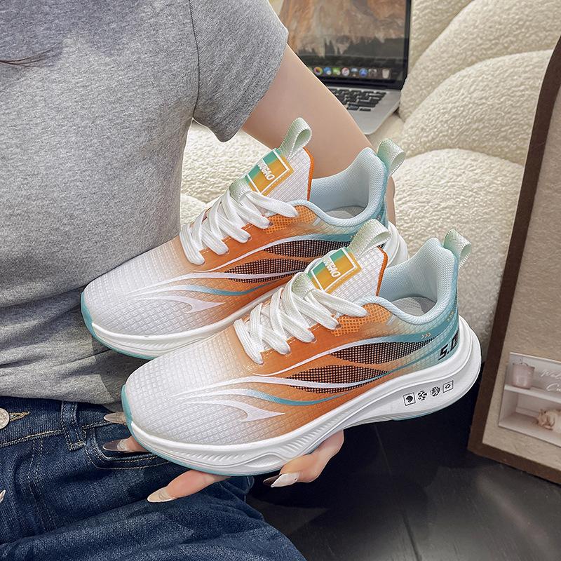 Autumn gradual change of color mesh sports shoes women's shoes breathable, light, wear-resistant shock absorption senior high school entrance exami