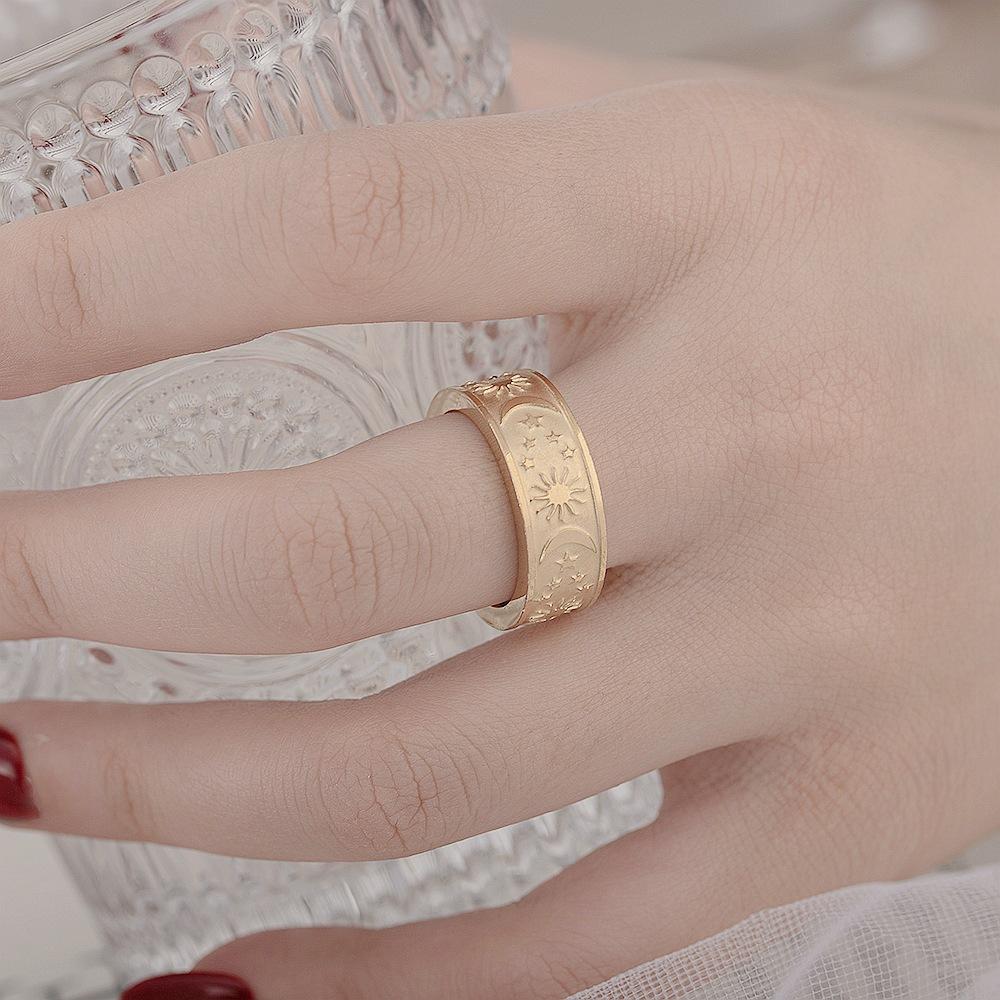 Neue Weihnachtsgeschenke Einfacher Angstlösender Ring Mit Stern Und Mond Für Frauen Edelstahl Fidget Ringe Schmuck Geschenk