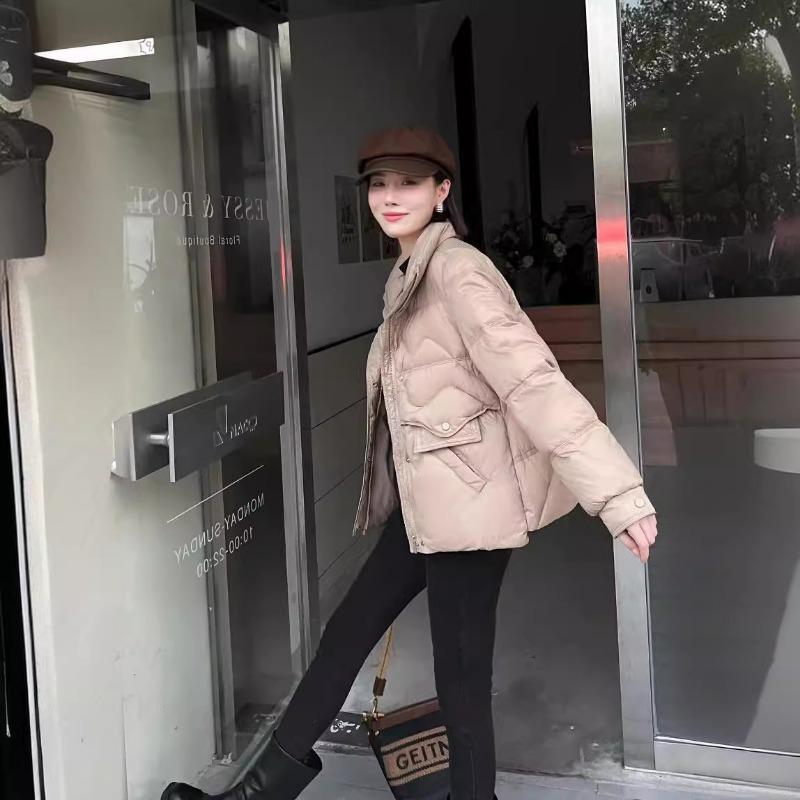 Short down jacket women's thin and versatile autumn and winter light and fashionable stand-up collar warm down jacket