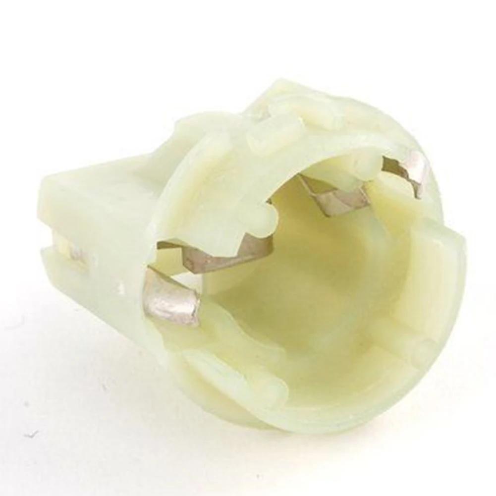 Tail Light Bulb Socket For BMW E30 E32 E34 E38 E71 63218355883 Anti-corrosion, Wear-resistant, And Non-deformation