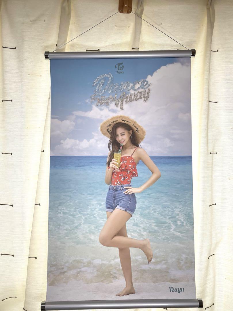 

[USED] twice tzuyu Dance The Night Away Tapestry