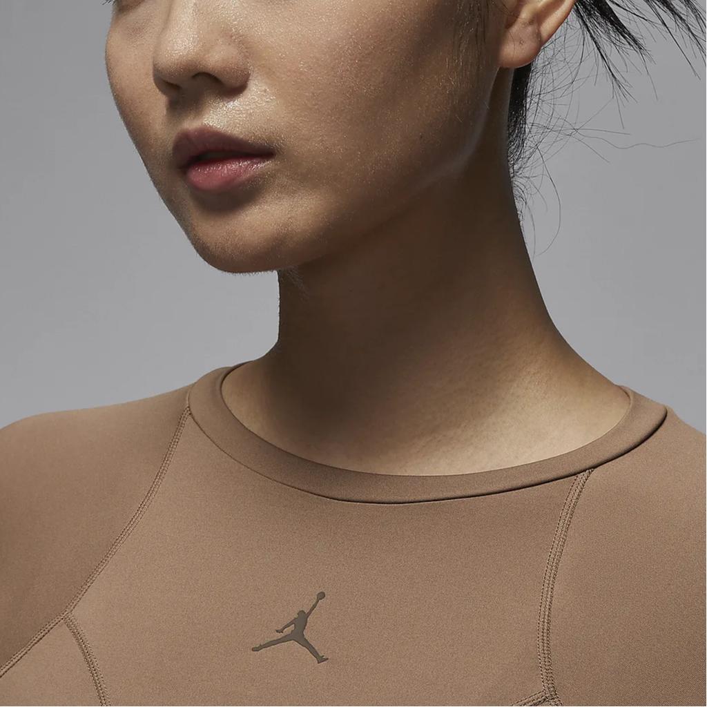 Jordan Solid Logo Round Neck Knit Long Sleeve T-Shirt Women Tops Brown FN5111-223