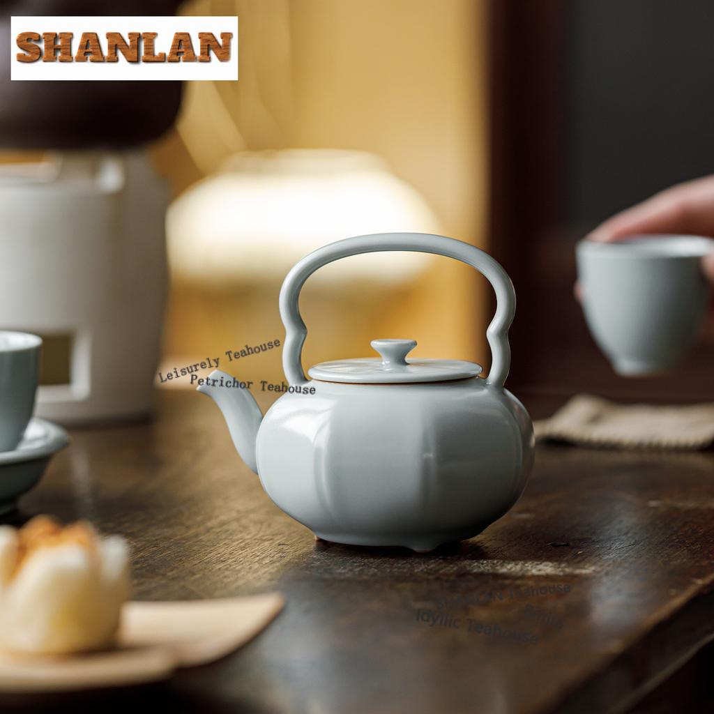 180ml Himmelblau Ru-Ofen Porzellan Hebegriff Teekanne Japanischer Tee-Infusionskrug Teekocher Mit Kugelöffnung Kung Fu Teegeschirr