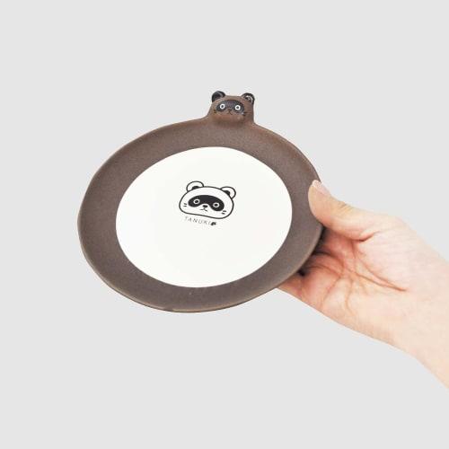 Skater Die-Cut Medium Plate, 16cm, Ceramic, Cute Tanuki Animal Print, CHPL16D-A